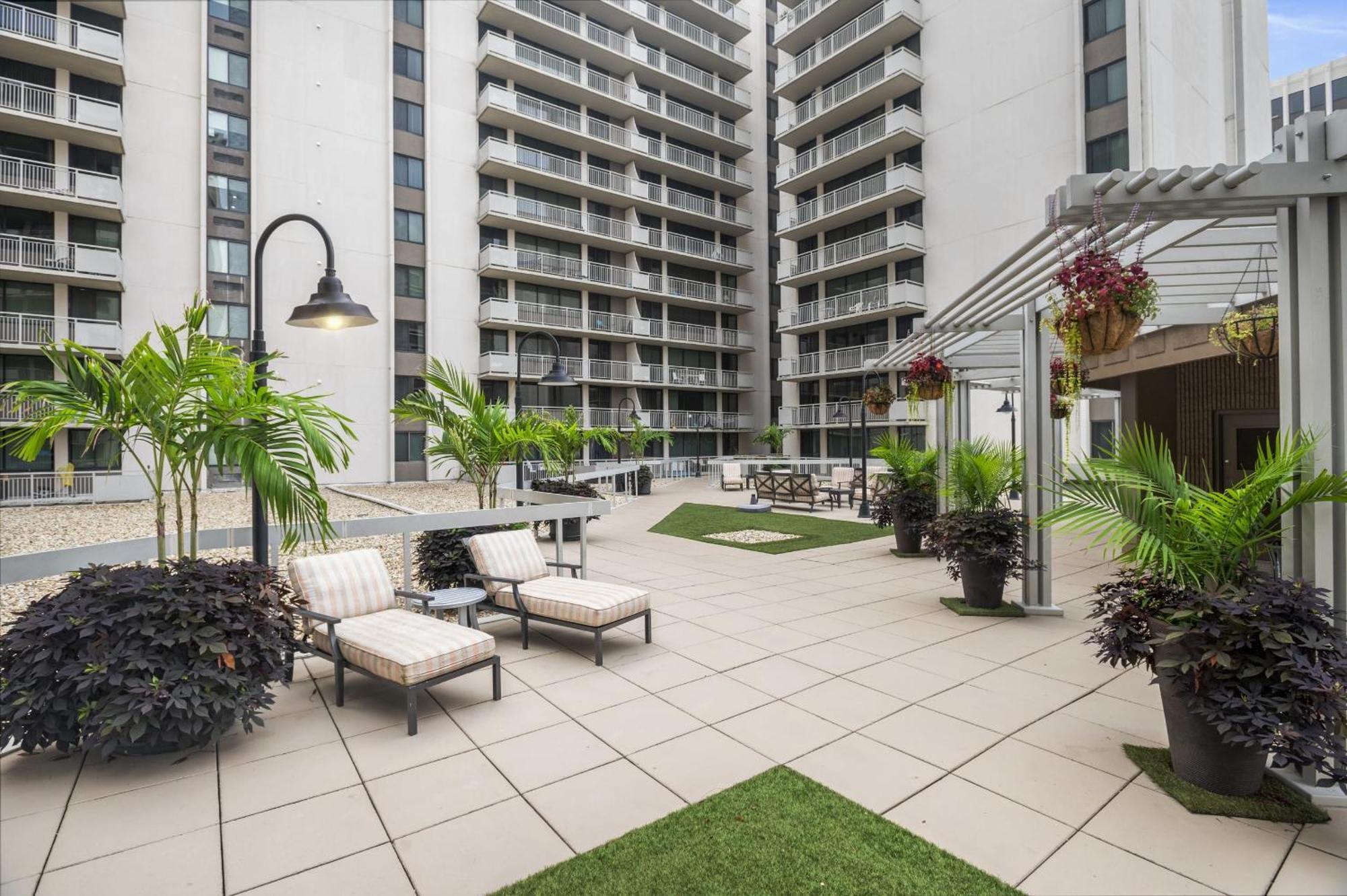 Ferienwohnung Quiet Apt With Excellent Amenities @Crystal City Arlington Exterior foto